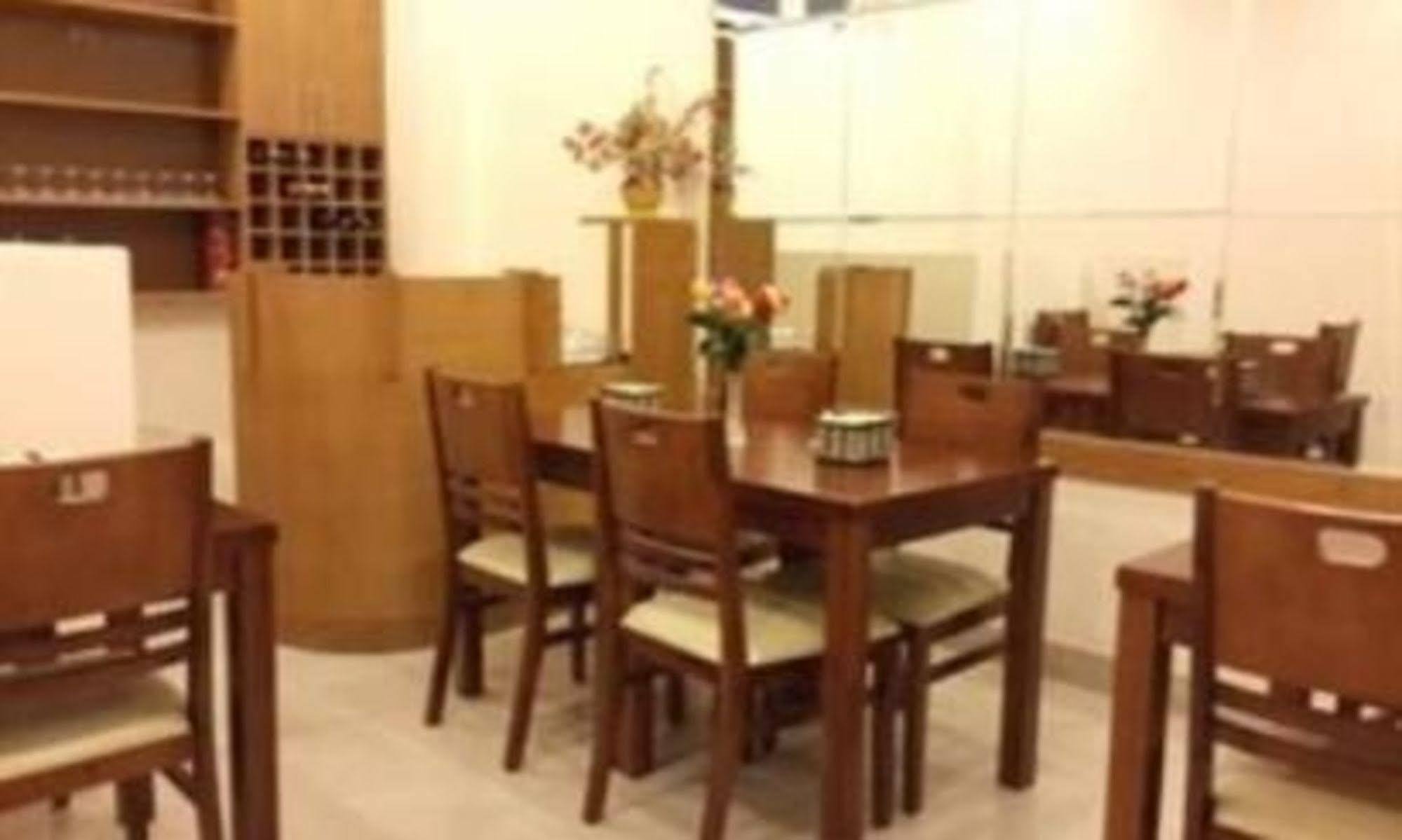 Luxury 2* Hô Chi Minh-Ville